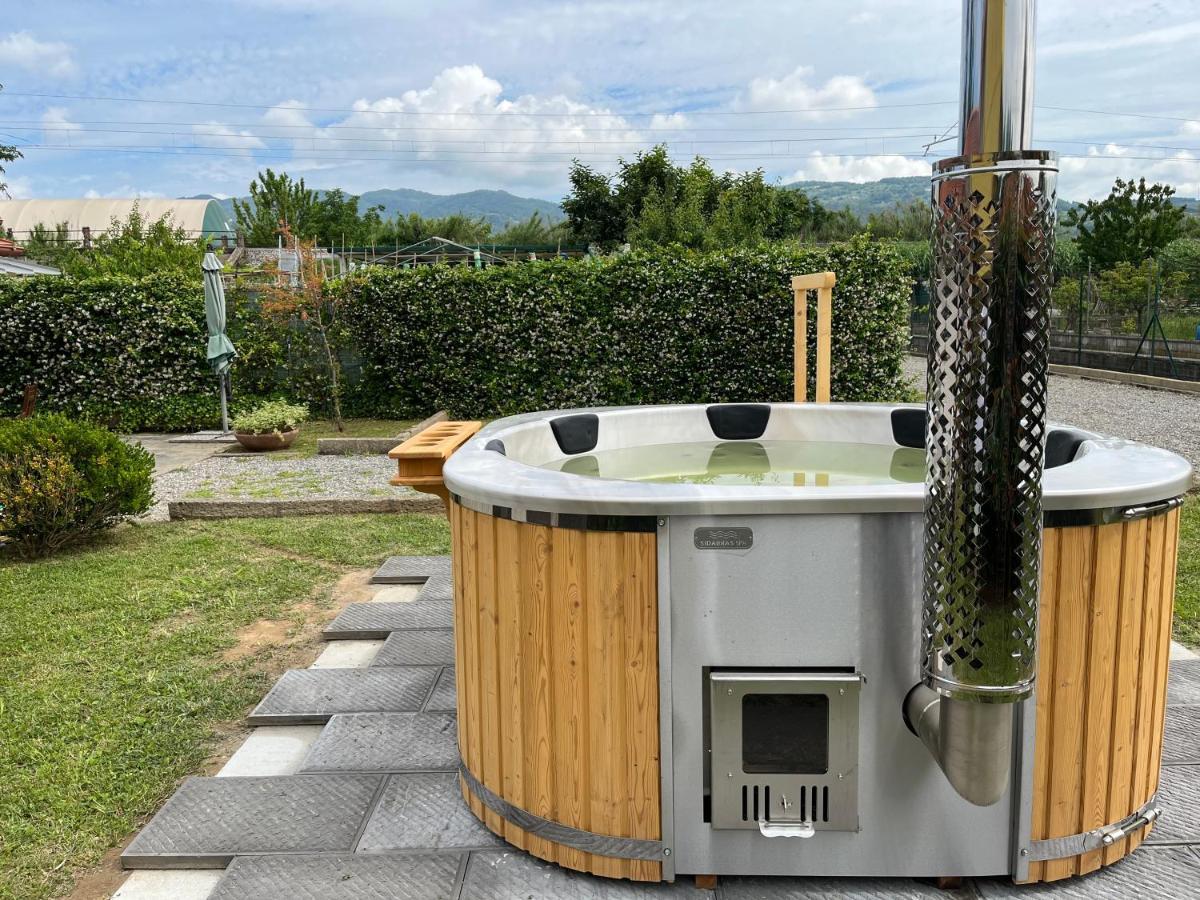 La Camelia Villa Massa e Cozzile Ngoại thất bức ảnh