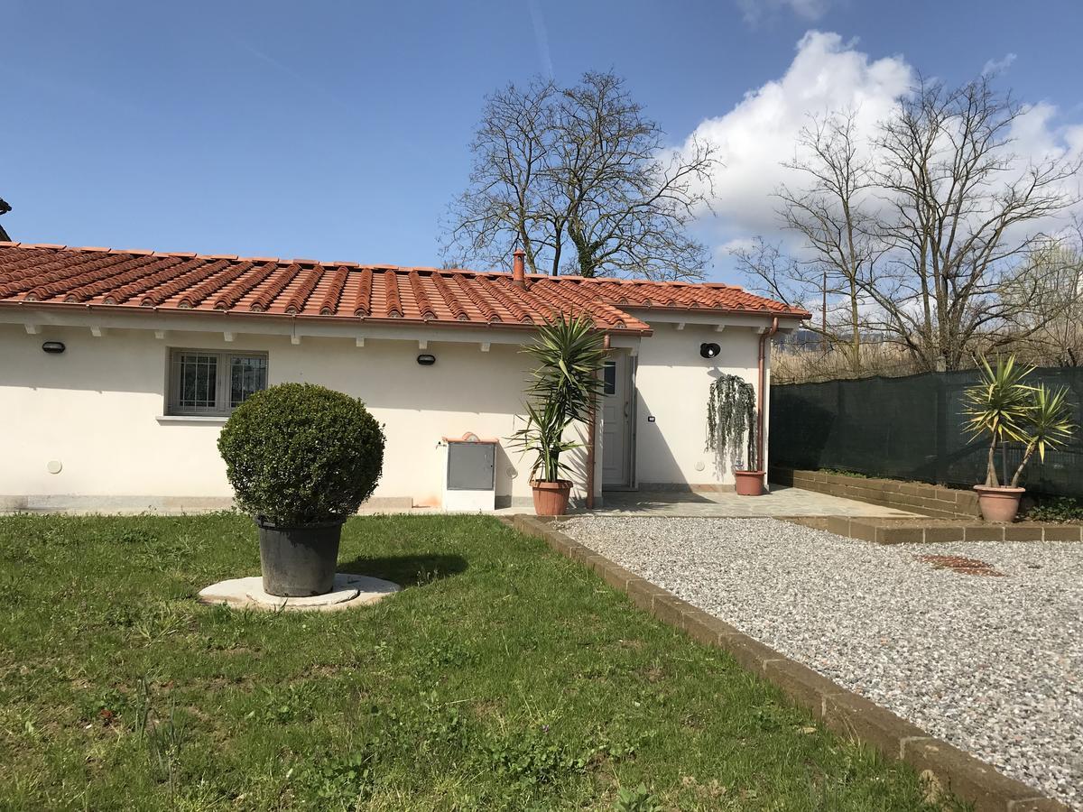 La Camelia Villa Massa e Cozzile Ngoại thất bức ảnh