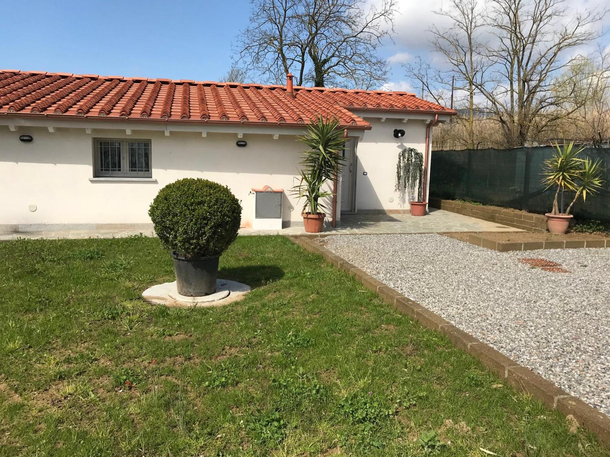 La Camelia Villa Massa e Cozzile Ngoại thất bức ảnh
